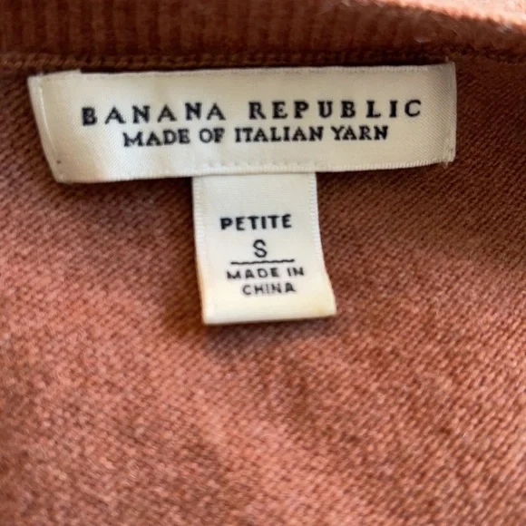 Banana Republic Petite Small Rose Sweater Vest - Picture 5 of 6